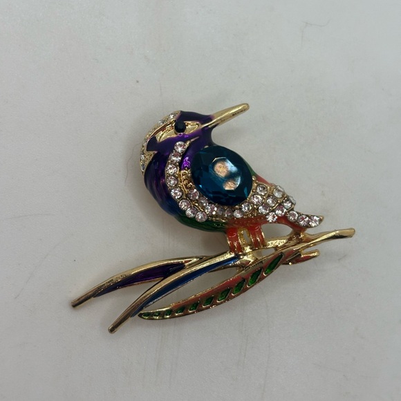 Jewelry - Colorful Bird Brooch with Rhinestones